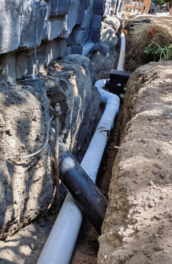 https://plumberfloreat.com.au/uploads/2025/06/blocked-drains-220028.jpg