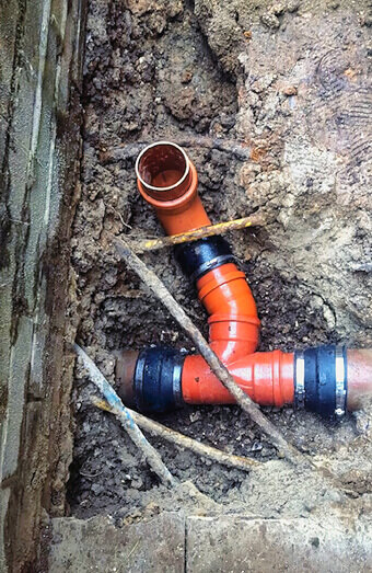https://plumberfloreat.com.au/uploads/2025/06/emergency-plumbing-245547.jpg