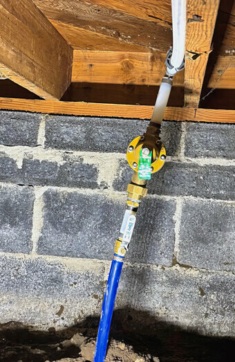 https://plumberfloreat.com.au/uploads/2025/06/emergency-plumbing-968971.jpg