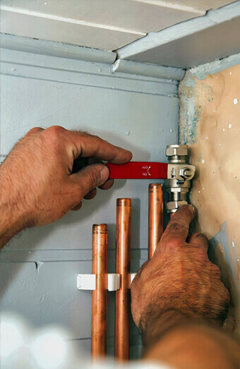 https://plumberfloreat.com.au/uploads/2025/06/gas-plumbing-282833.jpg
