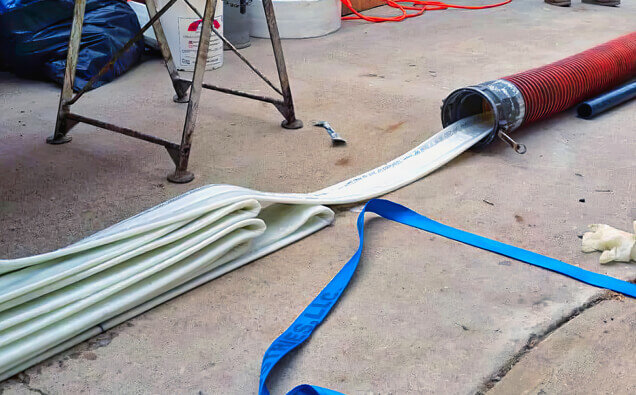 https://plumberfloreat.com.au/uploads/2025/06/pipe-relining-55475.jpg